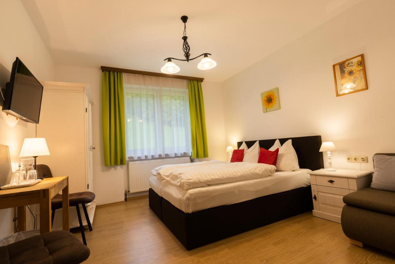 Alpenhotel Ensmann Lassing  Kültér fotó